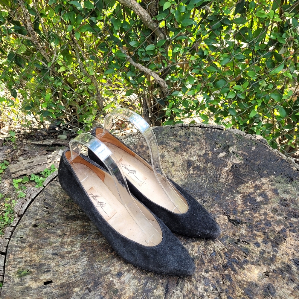 Vintage Women Suede Black Pumps By Amalfi Size 7AAA/Women Dress Shoes/ Women